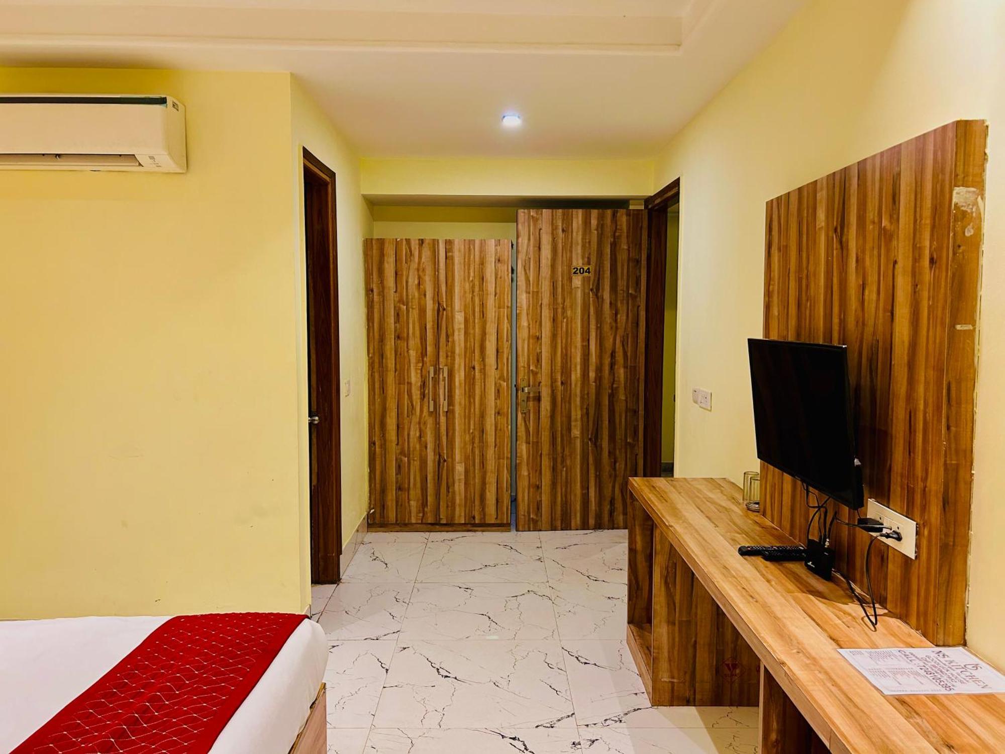 Goodluck House Near Terminal 3 Igi Airport Hotell New Delhi Eksteriør bilde