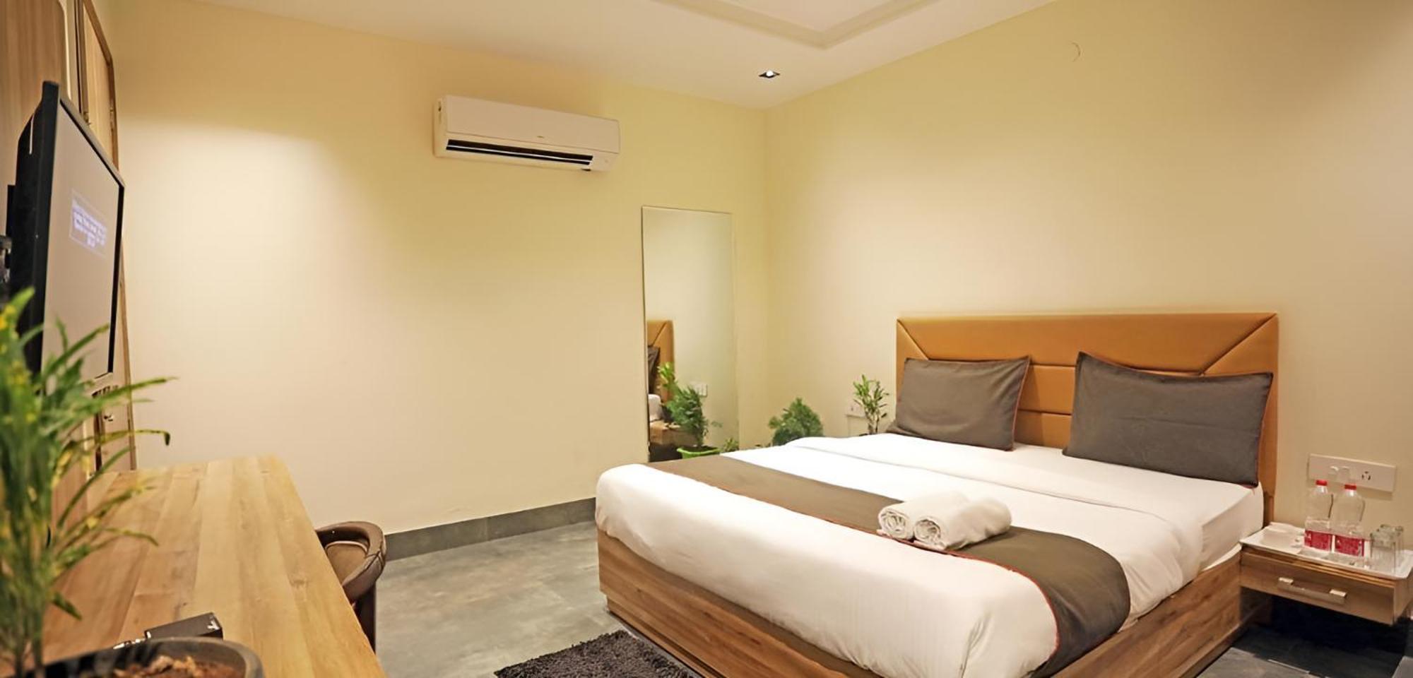 Goodluck House Near Terminal 3 Igi Airport Hotell New Delhi Eksteriør bilde
